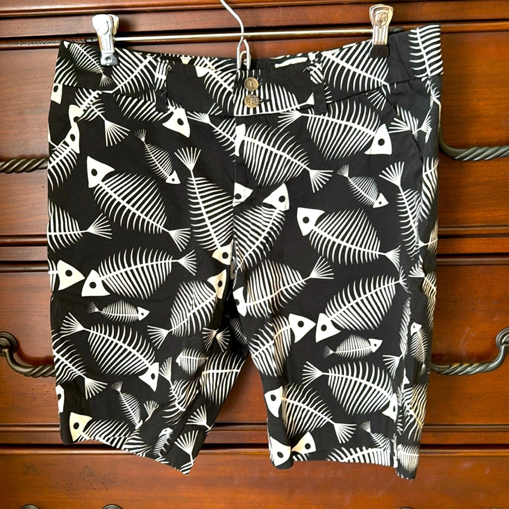 Loudmouth Ladies Fishbone Golf Shorts Size 8